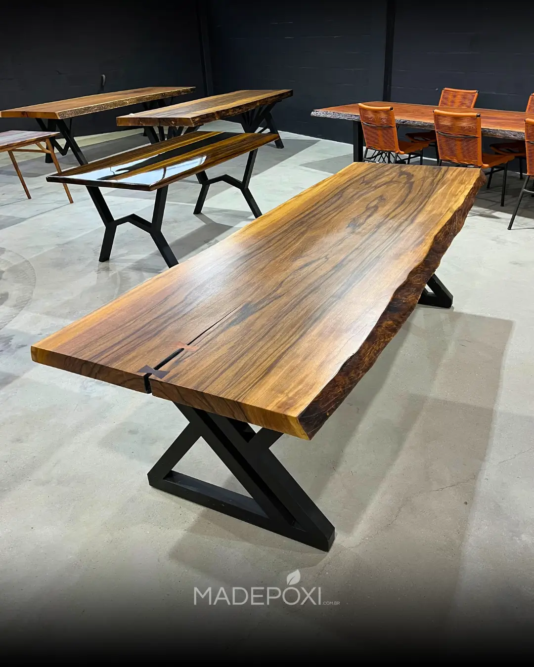 MESA MIRINDIBA PÉ EM Z